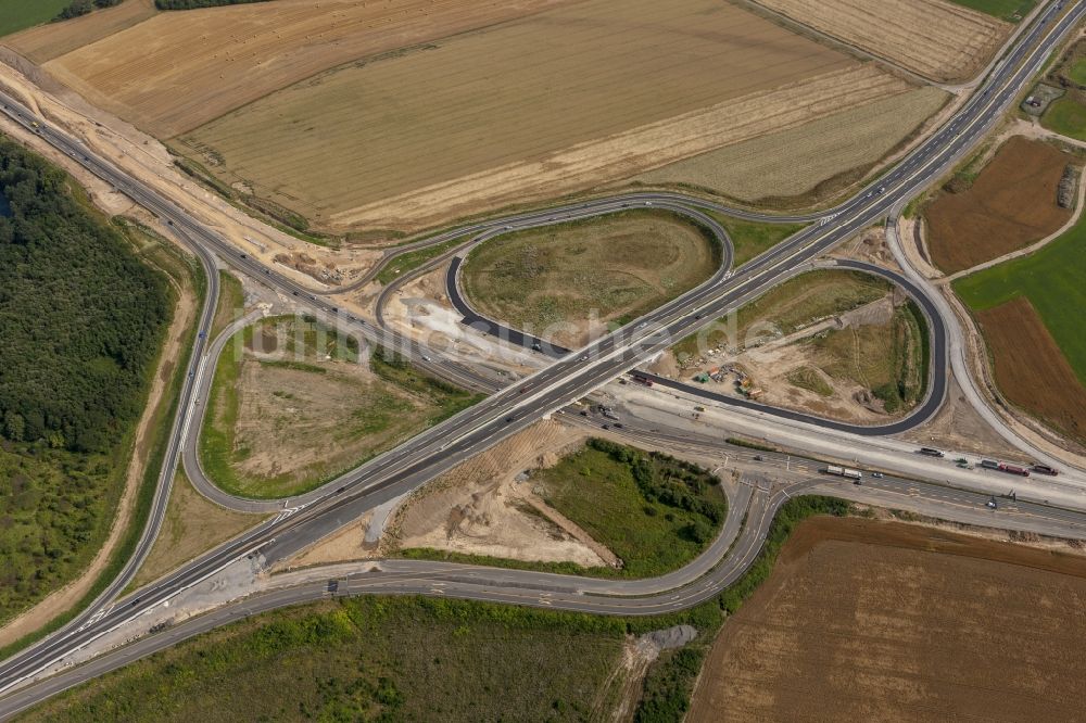 Luftaufnahme Duisburg - Ausbau und Umbau der Autobahnabfahrt der Bundes- Autobahn BAB A59 an der Bundesstraße B288 Krefelder Straße in Duisburg im Bundesland Nordrhein-Westfalen