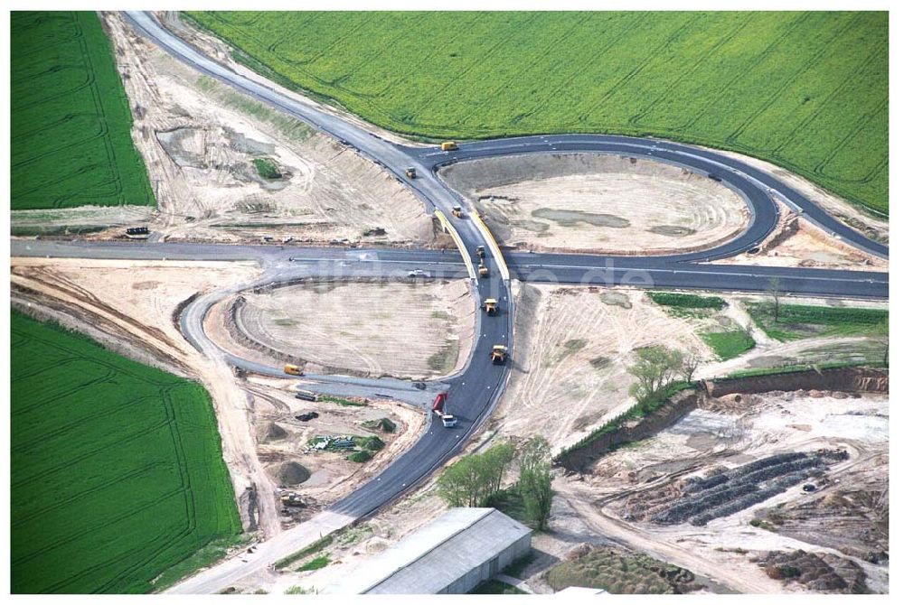 Luftaufnahme Brehna / Sachsen-Anhalt - Ausbau der A100 Umfahrung von Brehna im Bereich der A9 / B100 zwischen Halle und Brehna