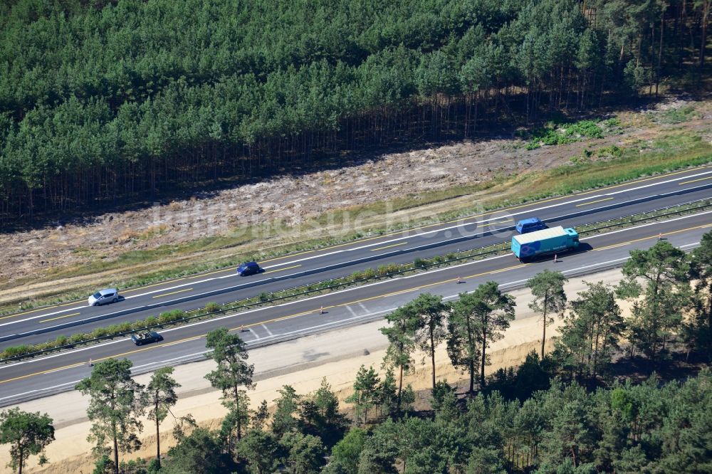 Luftbild Dannenreich - Ausbau und Verbreiterung der Streckenführung der Autobahn / Bundesautobahn BAB A12 / E30 bei Dannenreich im Bundesland Brandenburg