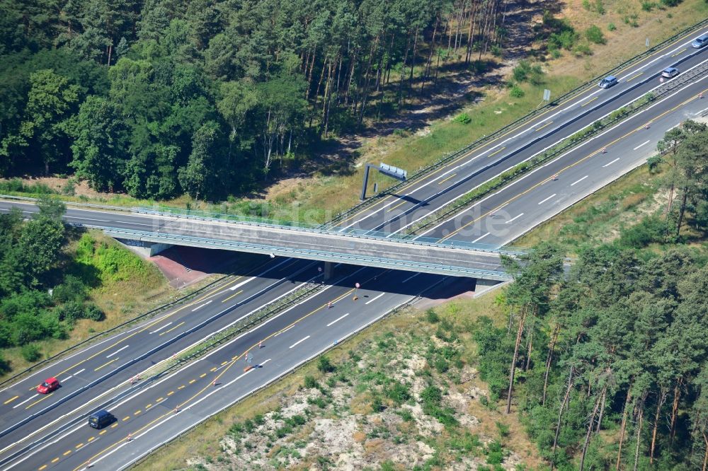 Luftaufnahme Dannenreich - Ausbau und Verbreiterung der Streckenführung der Autobahn / Bundesautobahn BAB A12 / E30 bei Dannenreich im Bundesland Brandenburg