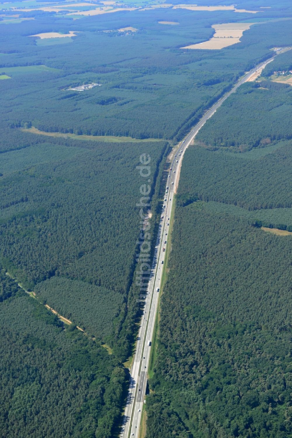 Luftaufnahme Markgrafpieske - Ausbau und Verbreiterung der Streckenführung der Autobahn / Bundesautobahn BAB A12 / E30 bei Markgrafpieske im Bundesland Brandenburg