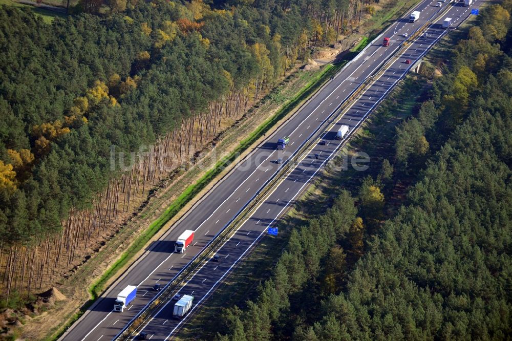 Luftbild Markgrafpieske - Ausbau und Verbreiterung der Streckenführung der Autobahn / Bundesautobahn BAB A12 / E30 bei Markgrafpieske im Bundesland Brandenburg