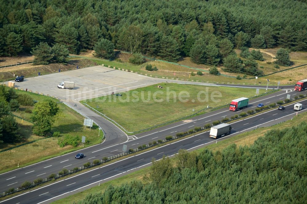 Luftaufnahme Spreenhagen - Ausbau und Verbreiterung der Streckenführung der Autobahn / Bundesautobahn BAB A12 bei Spreenhagen am Berliner Ring in Brandenburg