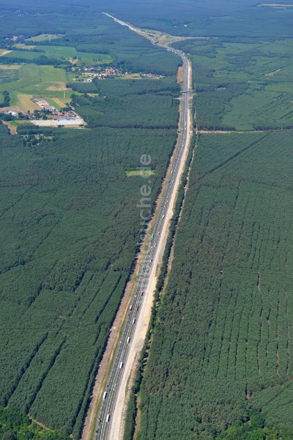 Luftbild Spreenhagen - Ausbau und Verbreiterung der Streckenführung der Autobahn / Bundesautobahn BAB A12 / E30 bei Spreenhagen im Bundesland Brandenburg