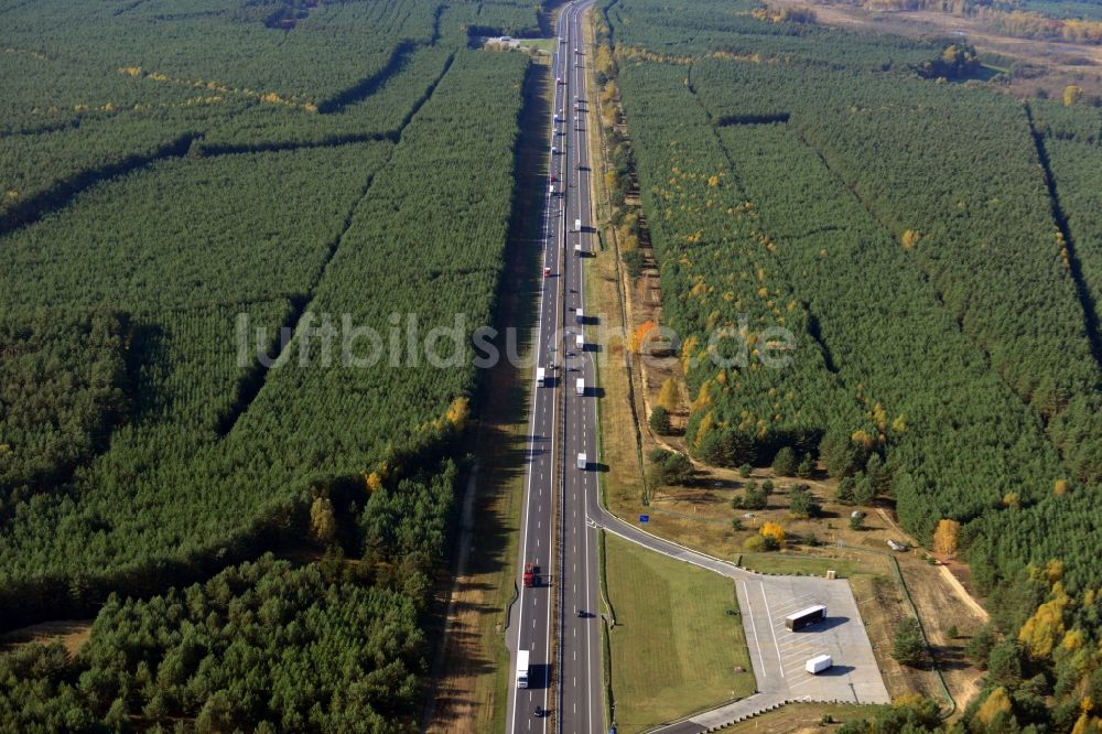 Spreenhagen aus der Vogelperspektive: Ausbau und Verbreiterung der Streckenführung der Autobahn / Bundesautobahn BAB A12 / E30 bei Spreenhagen im Bundesland Brandenburg