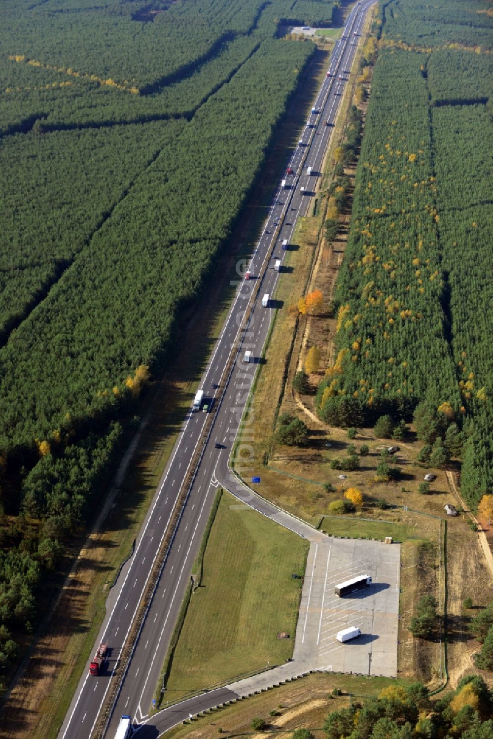 Luftbild Spreenhagen - Ausbau und Verbreiterung der Streckenführung der Autobahn / Bundesautobahn BAB A12 / E30 bei Spreenhagen im Bundesland Brandenburg