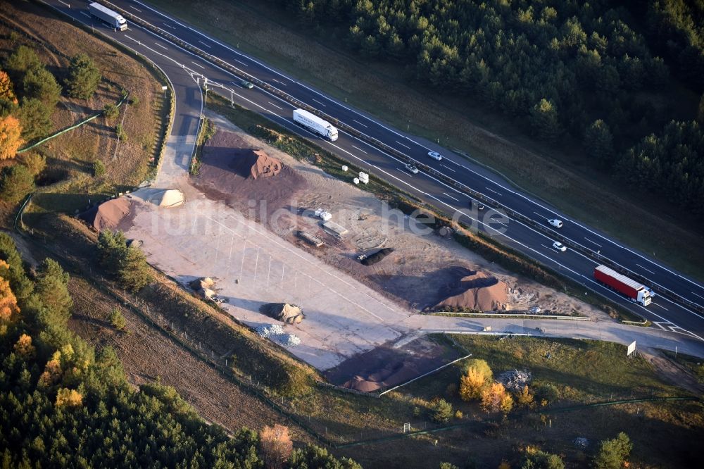 Luftaufnahme Spreenhagen - Ausbau und Verbreiterung der Streckenführung der Autobahn / Bundesautobahn BAB A12 / E30 bei Spreenhagen im Bundesland Brandenburg