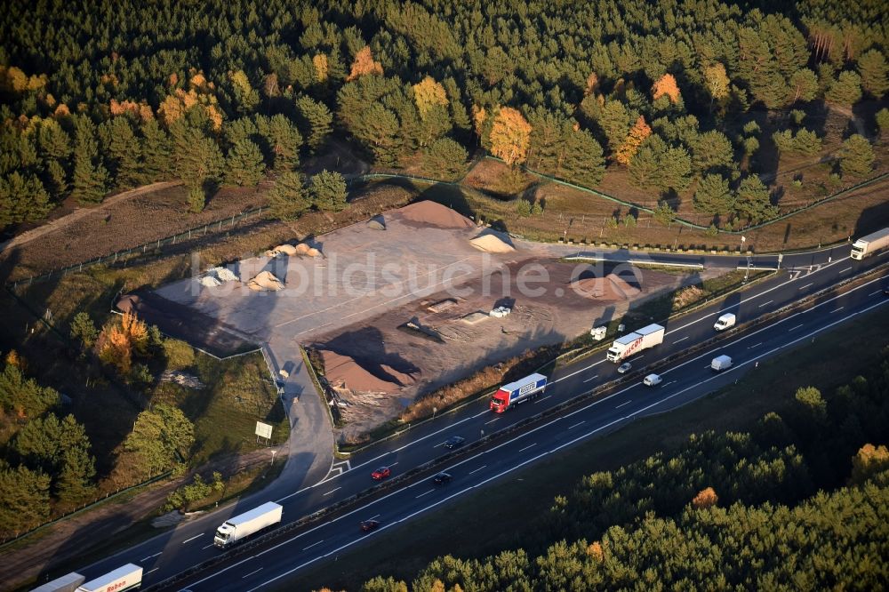 Luftaufnahme Spreenhagen - Ausbau und Verbreiterung der Streckenführung der Autobahn / Bundesautobahn BAB A12 / E30 bei Spreenhagen im Bundesland Brandenburg