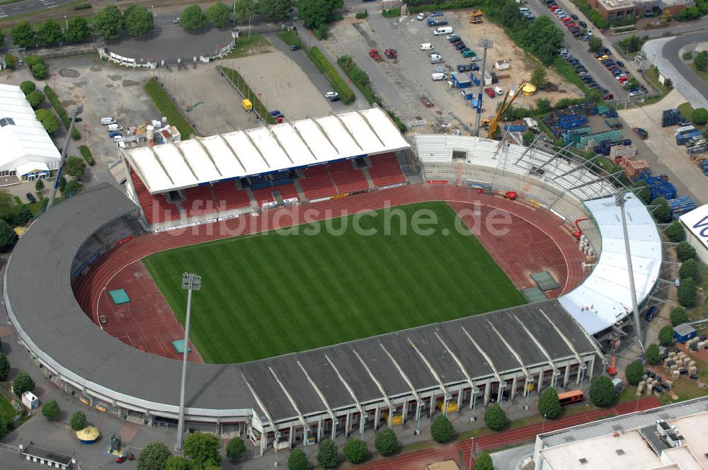 Luftbild Braunschweig - Ausbauarbeiten der Nordkurve im Stadion Braunschweig