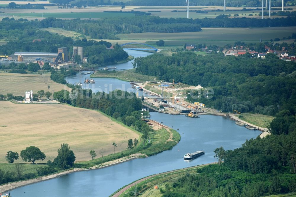 Luftbild Burg - Ausbauarbeiten an den Uferbereichen des Elbe-Havel-Kanal Flußverlauf in Burg im Bundesland Sachsen-Anhalt, Deutschland