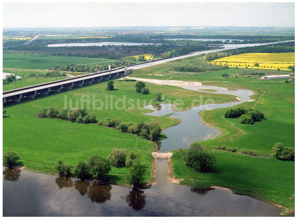 Luftaufnahme Hohenwarthe / Sachsen-Anhalt - Ausgleich und Ersatzmassnahmen entlang des Elbe-Havel- Kanal 13.05.2005