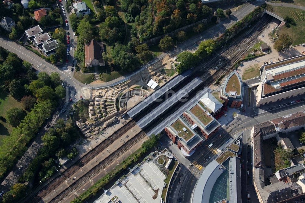 Luftaufnahme Mainz - Ausgrabungsstätte Römisches Theater in Mainz im Bundesland Rheinland-Pfalz