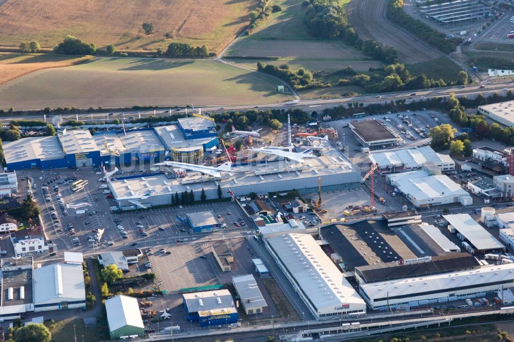 Luftaufnahme Sinsheim - Aussengelände des Auto & Technik MUSEUM SINSHEIM mit Concorde im Ortsteil Steinsfurt in Sinsheim im Bundesland Baden-Württemberg, Deutschland