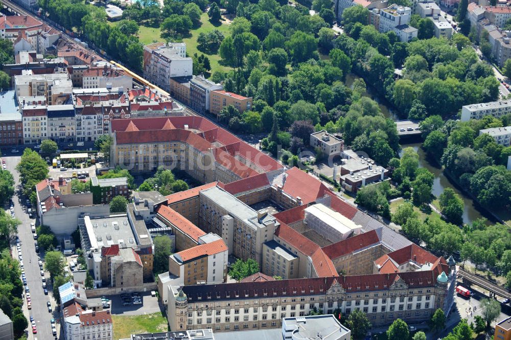  von oben - Außenstelle des Deutsches Patent- und Markenamt in Berlin Kreuzberg