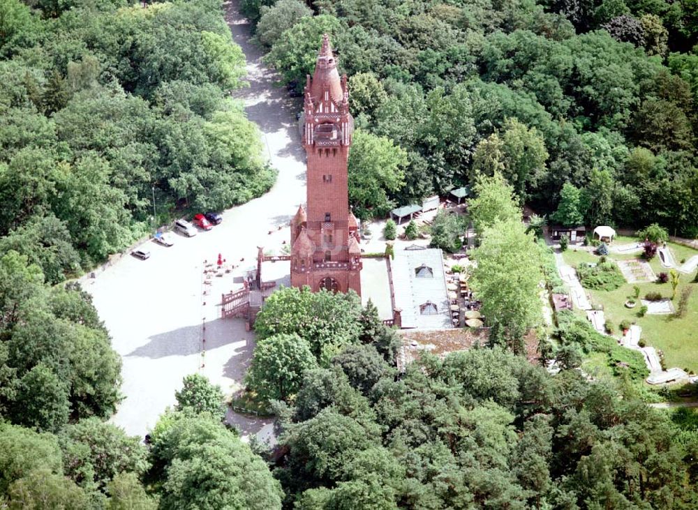 Berlin - Grunewald von oben - Aussichtsturm im Grunewald.