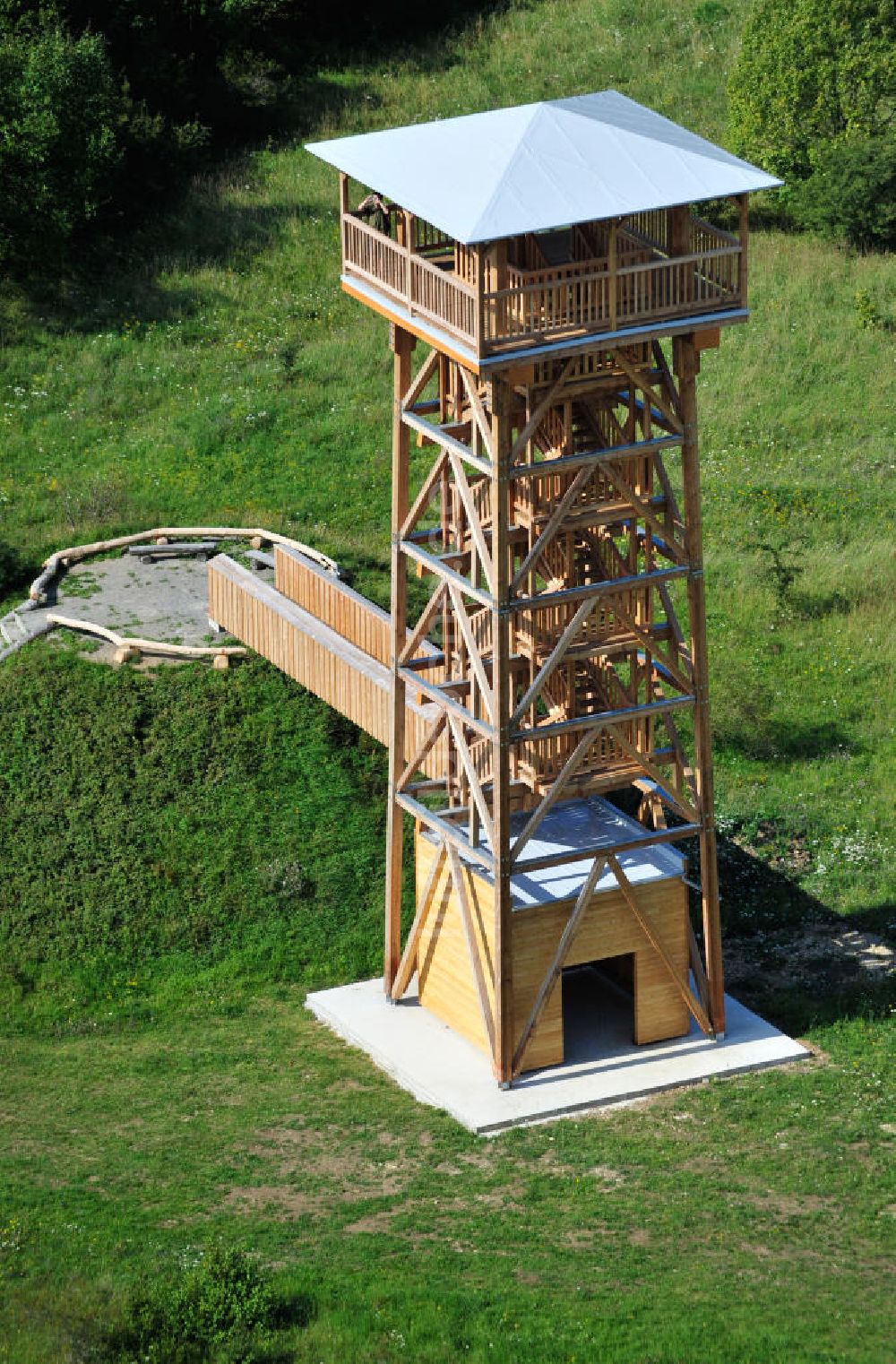 Luftbild Eisenach - Aussichtsturm Hainich-Blick im Nationalpark Hainich