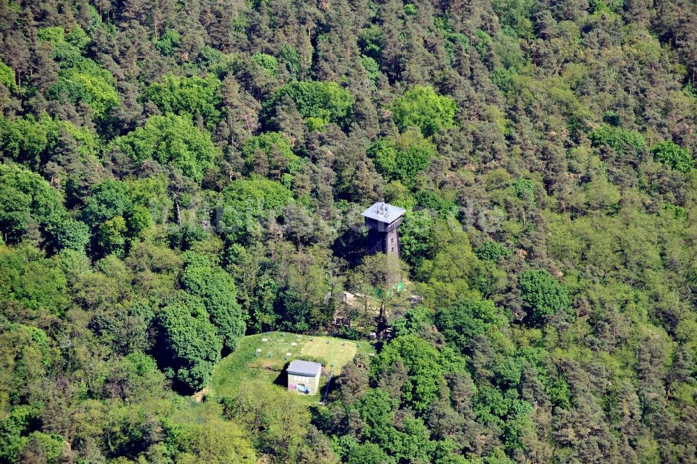 Luftaufnahme Woltersdorf - Aussichtsturm auf dem Kranichsberg bei Woltersdorf im Bundesland Brandenburg