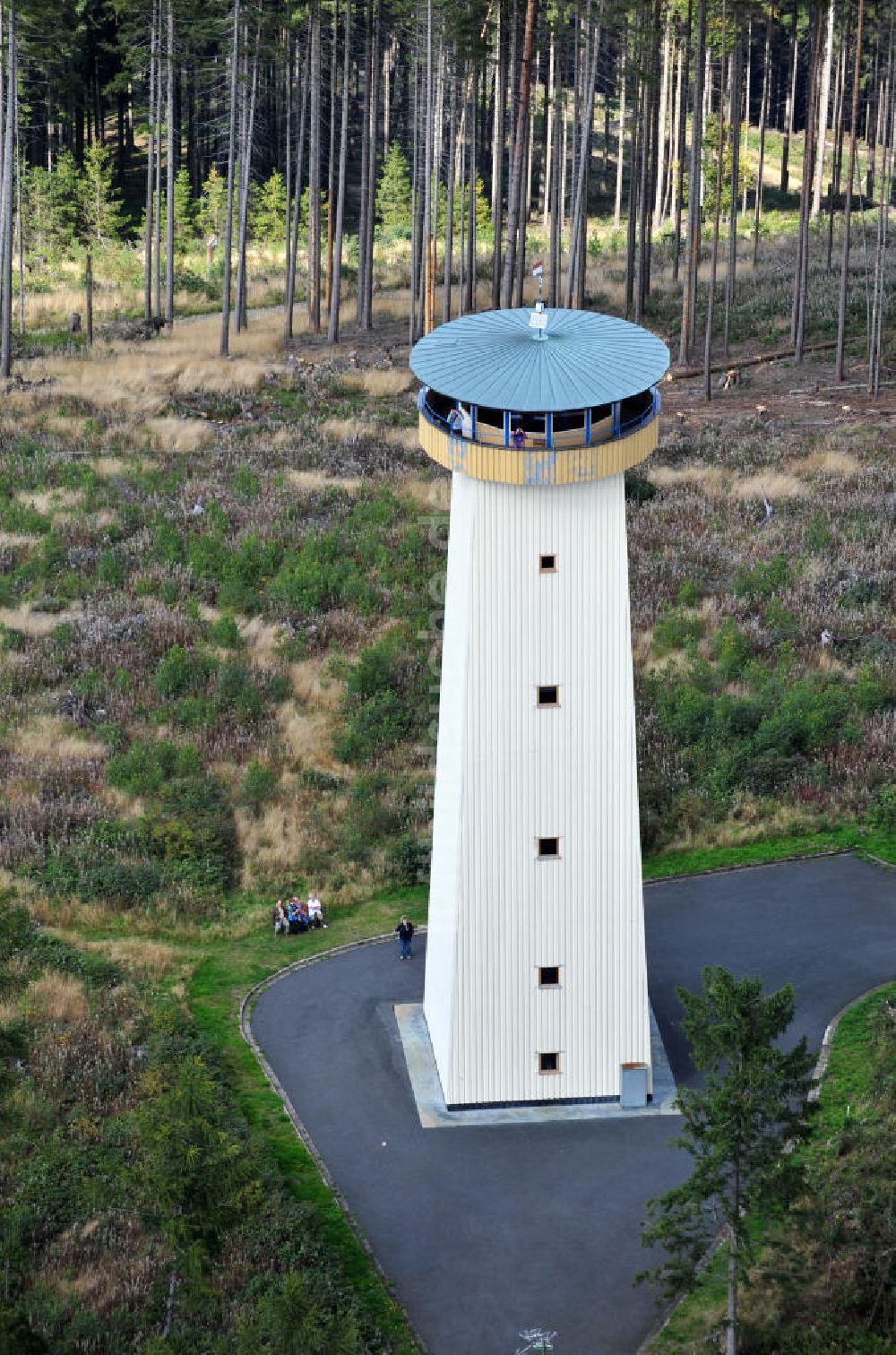 Luftbild Springelhof - Aussichtsturm Thüringer Warte in Bayern