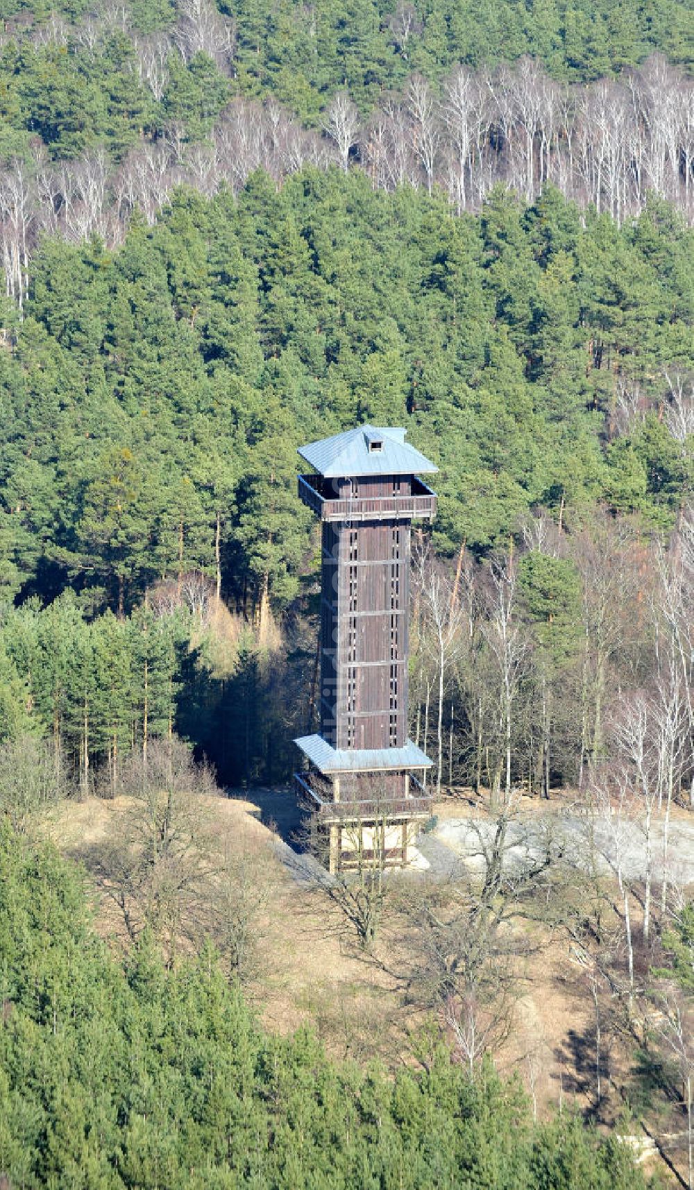 Krausnick aus der Vogelperspektive: Aussichtsturm auf dem Wehlaberg bei Krausnick