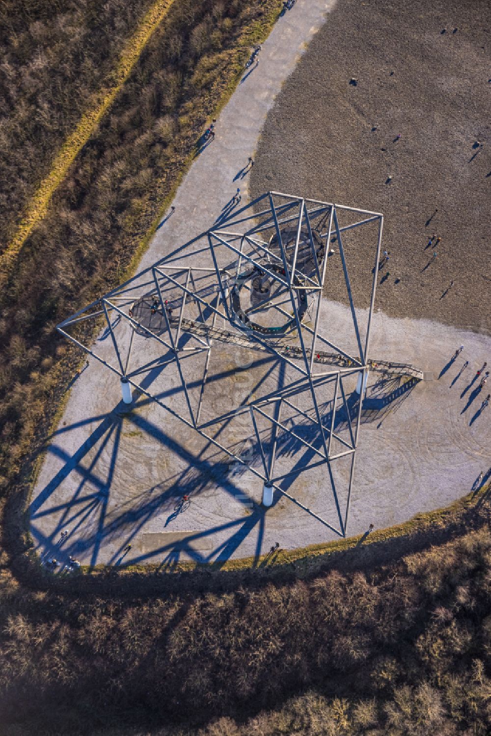 Luftaufnahme Bottrop - Aussichtturm Tetraeder auf der Halde an der Beckstraße in Bottrop in Nordrhein-Westfalen