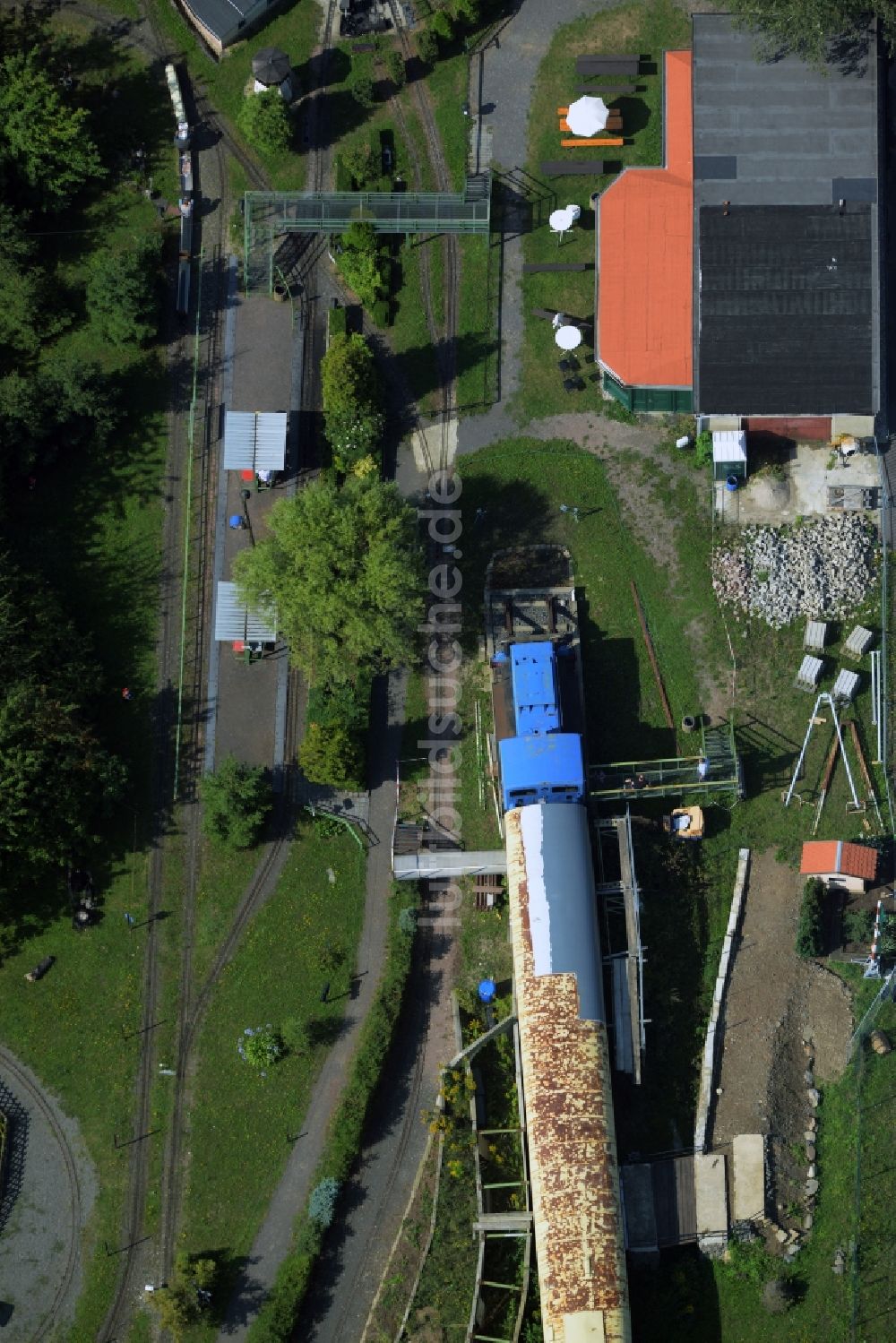 Markkleeberg aus der Vogelperspektive: Ausstellung und Gelände des Modellbauparks Auenhain in Markkleeberg im Bundesland Sachsen