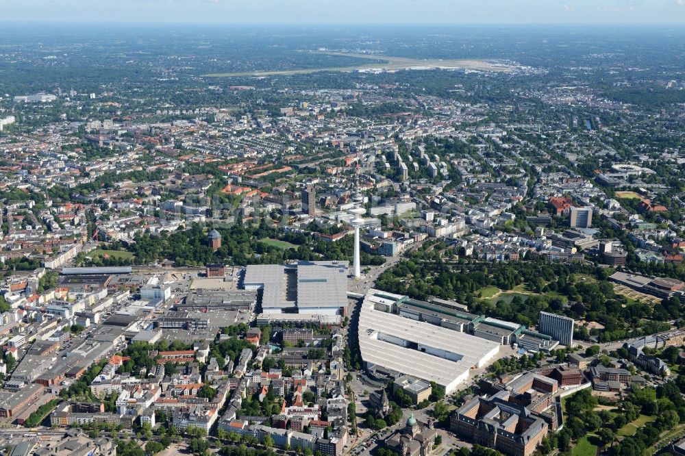 Hamburg aus der Vogelperspektive: Ausstellungsgelände und Messehallen der Hamburg Messe und Congress GmbH in Hamburg