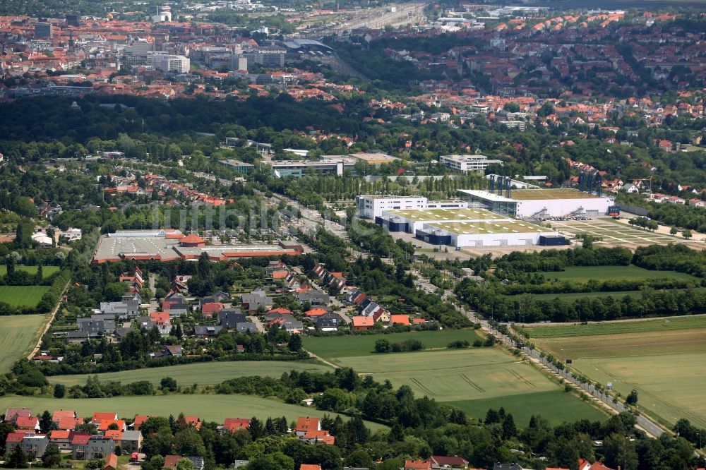 Erfurt aus der Vogelperspektive: Ausstellungsgelände und Messehallen der Messe Erfurt im Ortsteil Hochheim in Erfurt im Bundesland Thüringen