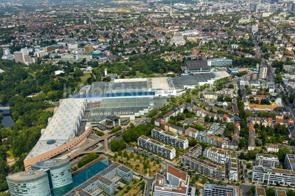 Essen von oben - Ausstellungsgelände und Messehallen im Ortsteil Rüttenscheid in Essen im Bundesland Nordrhein-Westfalen, Deutschland