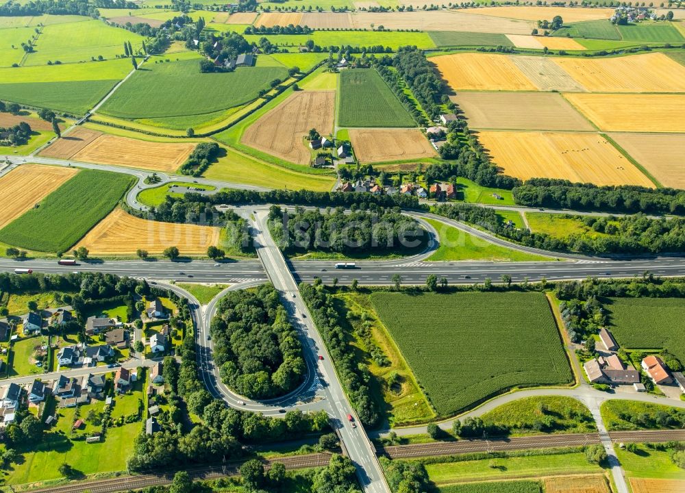 Bünde von oben - Autobahn- Abfahrt der BAB A30 in Bünde im Bundesland Nordrhein-Westfalen