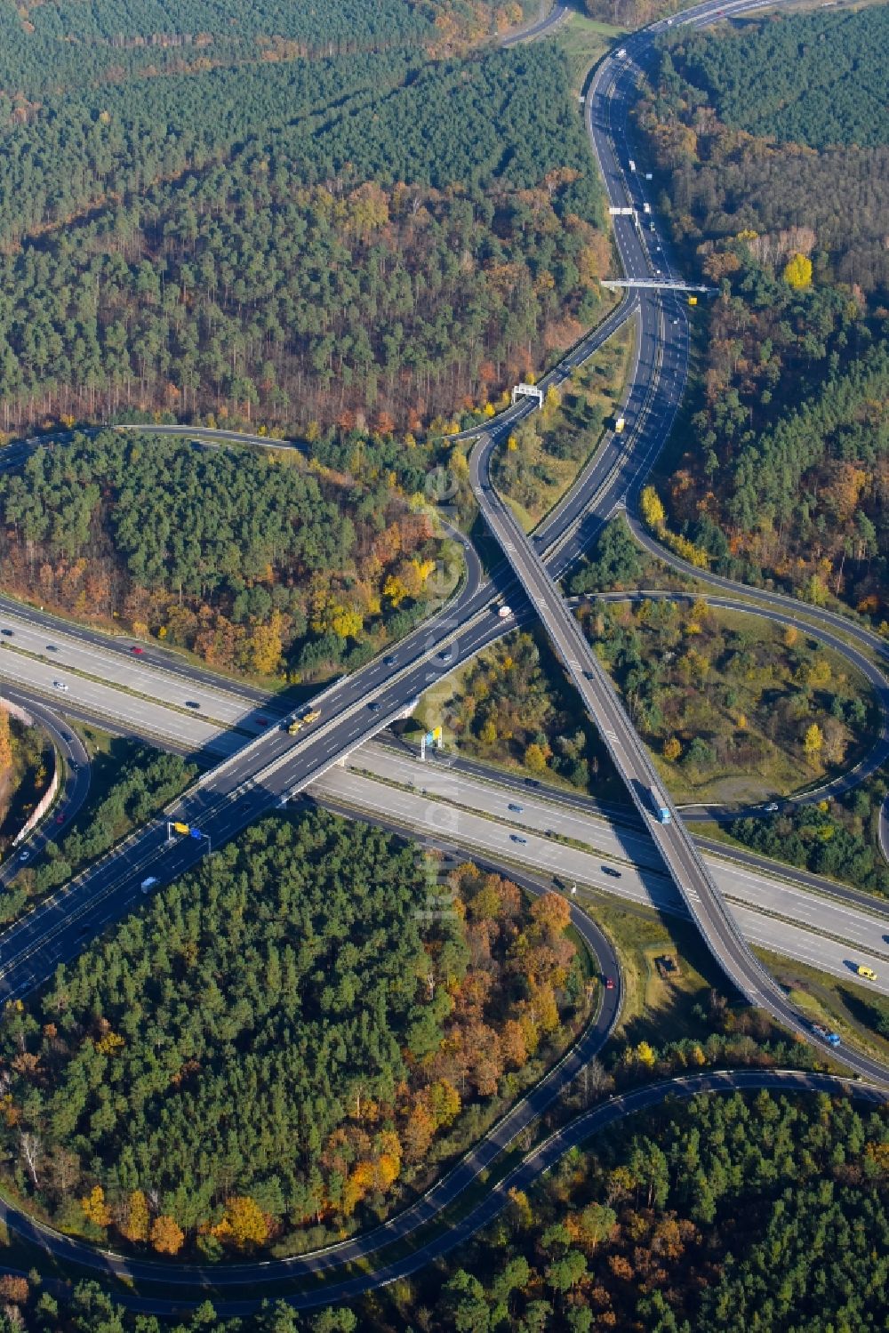 Luftbild Potsdam - Autobahn- Abfahrt der BAB A115 - E51 Potsdam-Babelsberg im Bundesland Brandenburg