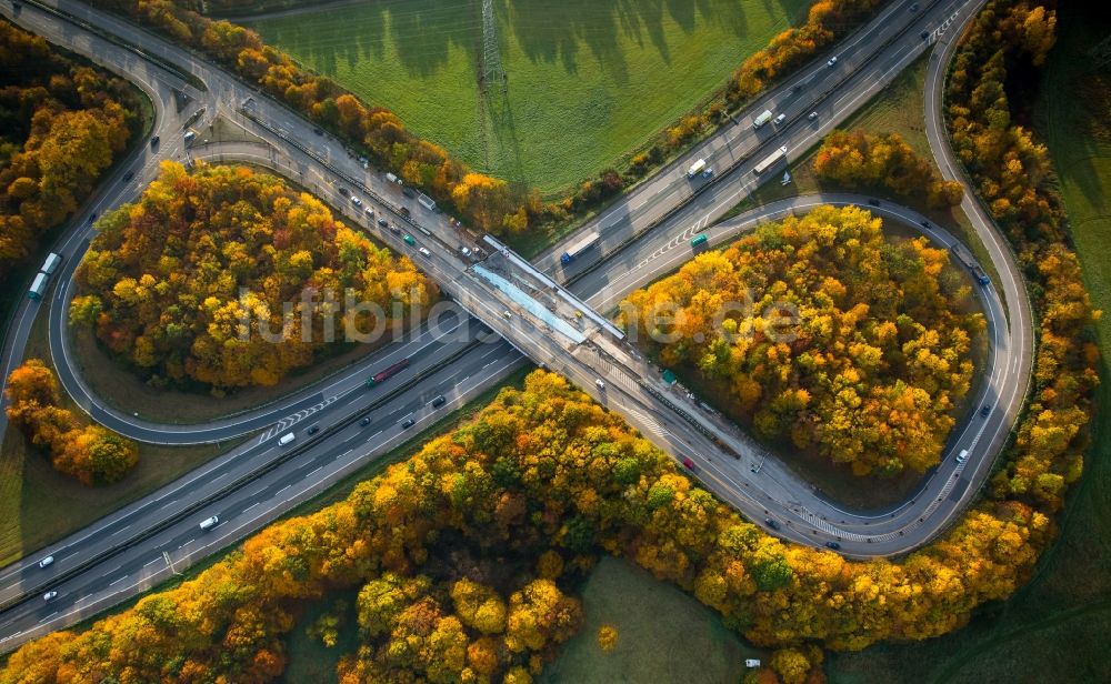 Witten von oben - Autobahn- Abfahrt Witten-Herbede der Bundesautobahn A43 in Witten im Bundesland Nordrhein-Westfalen