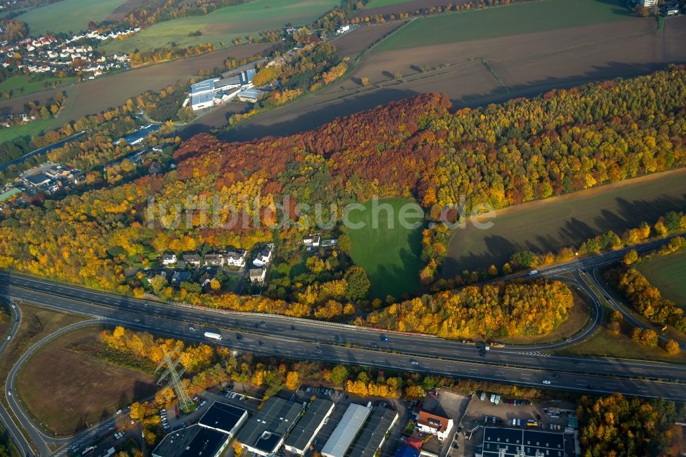 Luftbild Witten - Autobahn- Abfahrt Witten-Stockum der BAB A44 und Waldegebiet Steinberg in Witten im Bundesland Nordrhein-Westfalen