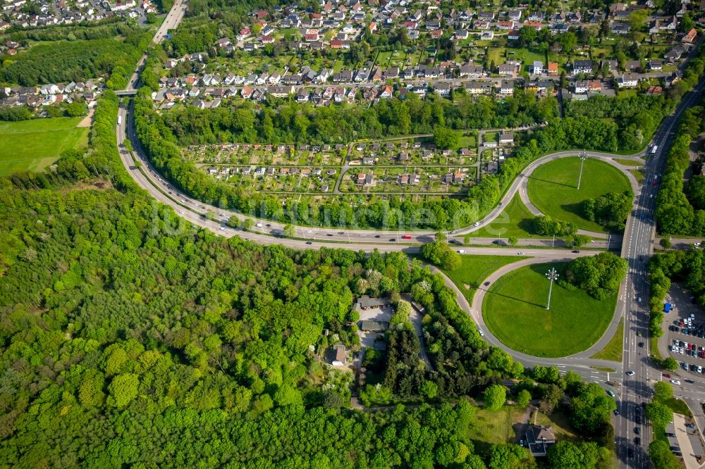 Luftaufnahme Hagen - Autobahn- Abfahrt und Zubringer der BAB A46 in Hagen im Bundesland Nordrhein-Westfalen