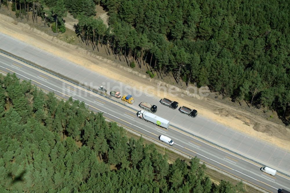 Luftbild Heidesee - Autobahn- Ausbau und Spur- Verbreiterung im Streckenverlauf der BAB A12 E30 in Heidesee im Bundesland Brandenburg