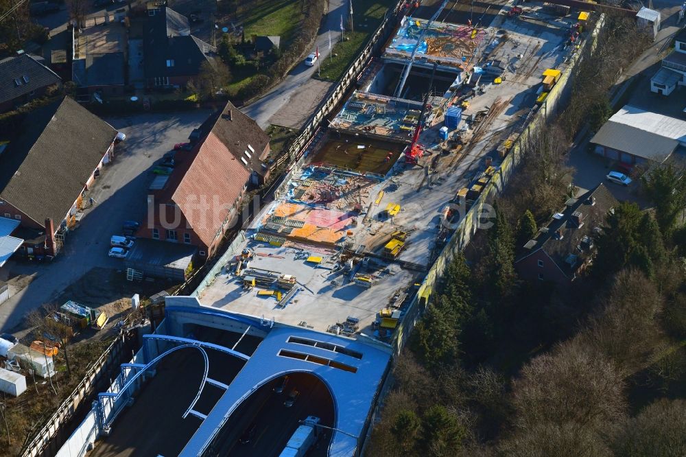 Hamburg von oben - Autobahn- Ausbau und Spur- Verbreiterung im Streckenverlauf der BAB A7 im Ortsteil Schnelsen in Hamburg, Deutschland