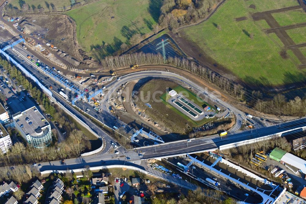 Hamburg von oben - Autobahn- Ausbau und Spur- Verbreiterung im Streckenverlauf der BAB A7 im Ortsteil Schnelsen in Hamburg, Deutschland