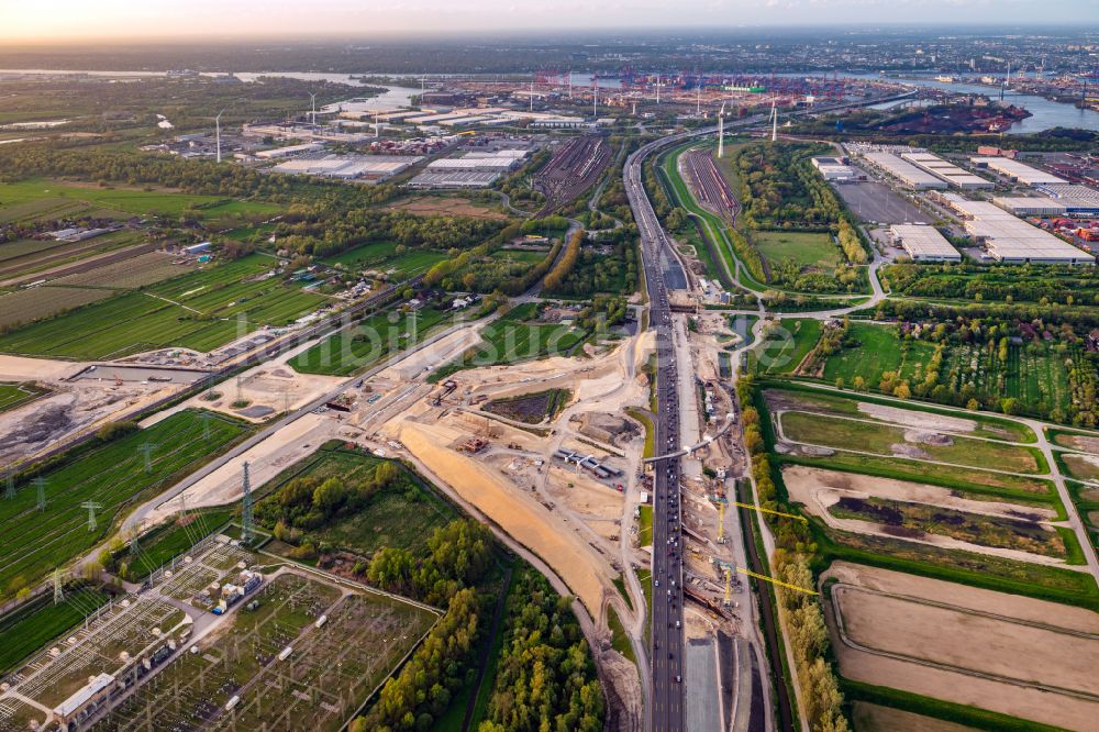 Luftaufnahme Hamburg - Autobahn- Baustellen entlang der Trasse und des Streckenverlaufes Anschußstelle A26 A7 in Hamburg, Deutschland