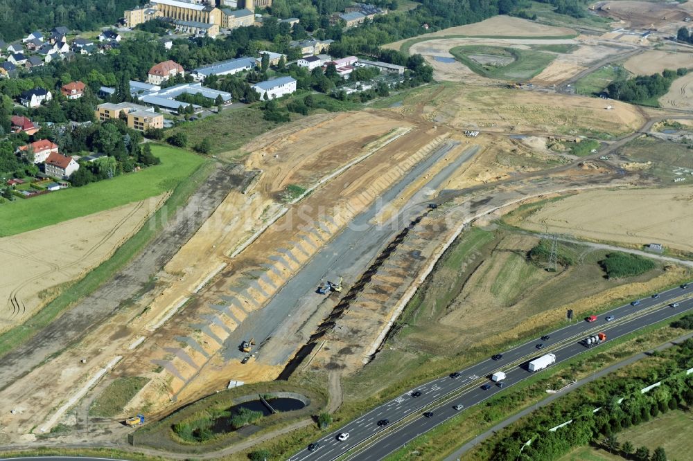 Borna aus der Vogelperspektive: Autobahn- Baustellen entlang der Trasse und des Streckenverlaufes der Bundesstraße B95 zur BAB A72 in Borna im Bundesland Sachsen