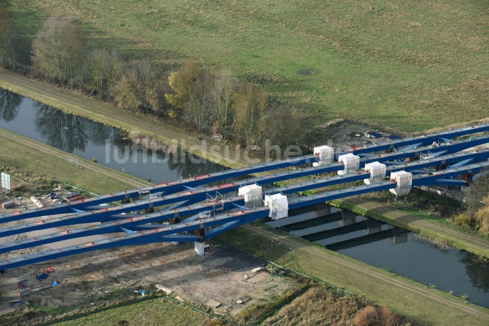 Luftaufnahme Grabow - Autobahn- Baustellen entlang der Trasse und des Streckenverlaufes der Eldebrücke im Zuge des Neubaus der BAB A14 in Fresenbrügge im Bundesland Mecklenburg-Vorpommern