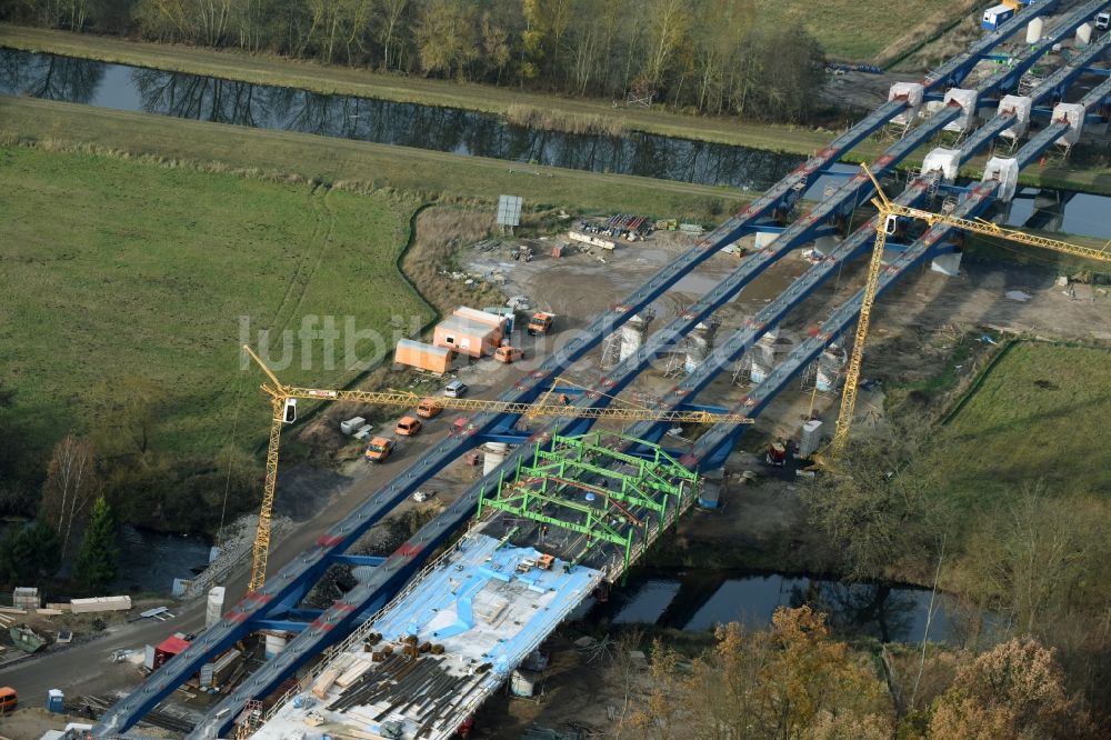 Grabow aus der Vogelperspektive: Autobahn- Baustellen entlang der Trasse und des Streckenverlaufes der Eldebrücke im Zuge des Neubaus der BAB A14 in Fresenbrügge im Bundesland Mecklenburg-Vorpommern