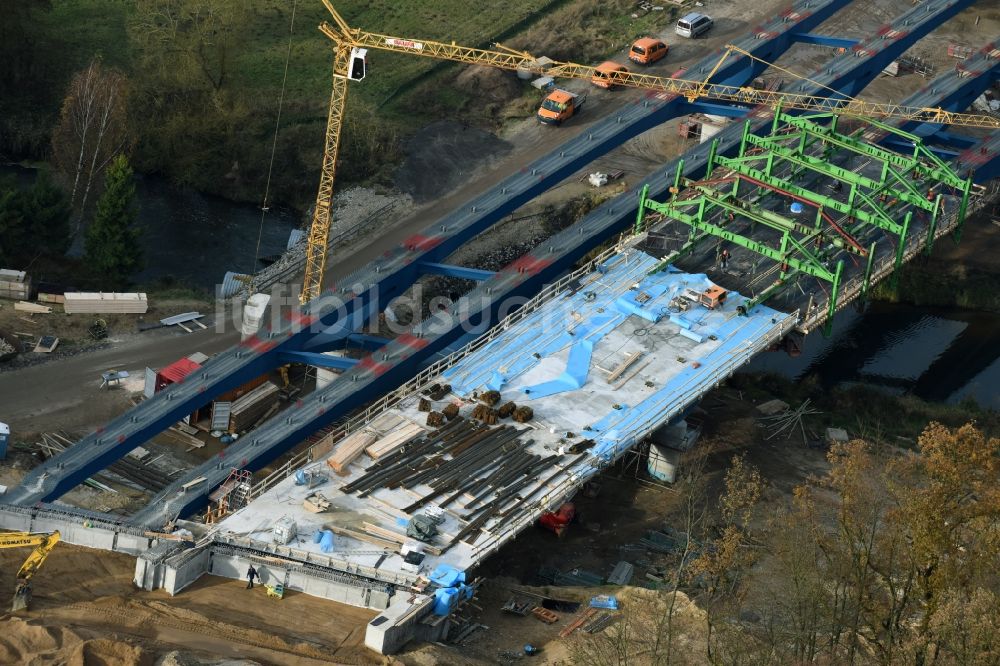 Luftbild Grabow - Autobahn- Baustellen entlang der Trasse und des Streckenverlaufes der Eldebrücke im Zuge des Neubaus der BAB A14 in Fresenbrügge im Bundesland Mecklenburg-Vorpommern