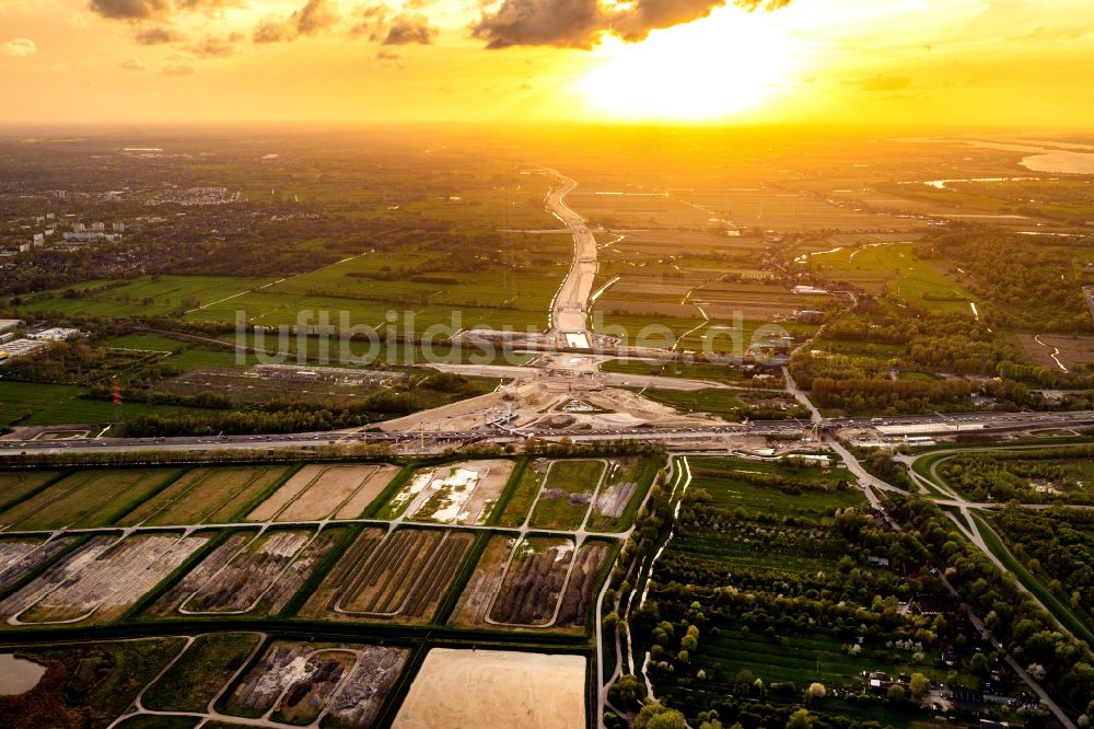 Luftbild Hamburg - Autobahn- Baustellen entlang der Trasse und des Streckenverlaufes der A26 West in Hamburg, Deutschland