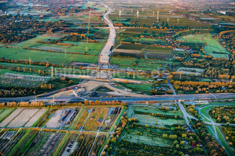 Luftbild Hamburg - Autobahn- Baustellen entlang der Trasse und des Streckenverlaufes der A26 West in Hamburg, Deutschland