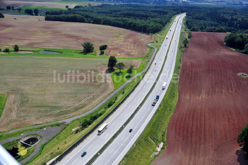 Wittchenstein aus der Vogelperspektive: Autobahn A9 bei Wittchenstein