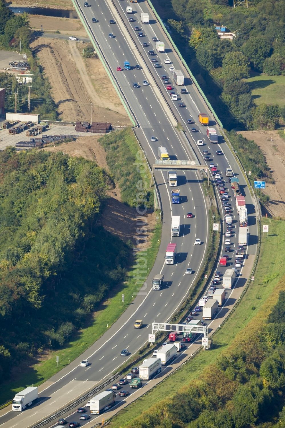 Hagen aus der Vogelperspektive: Autobahn- Brücke Halden-Berchum bei Hagen im Ruhrgebiet in Nordrhein-Westfalen