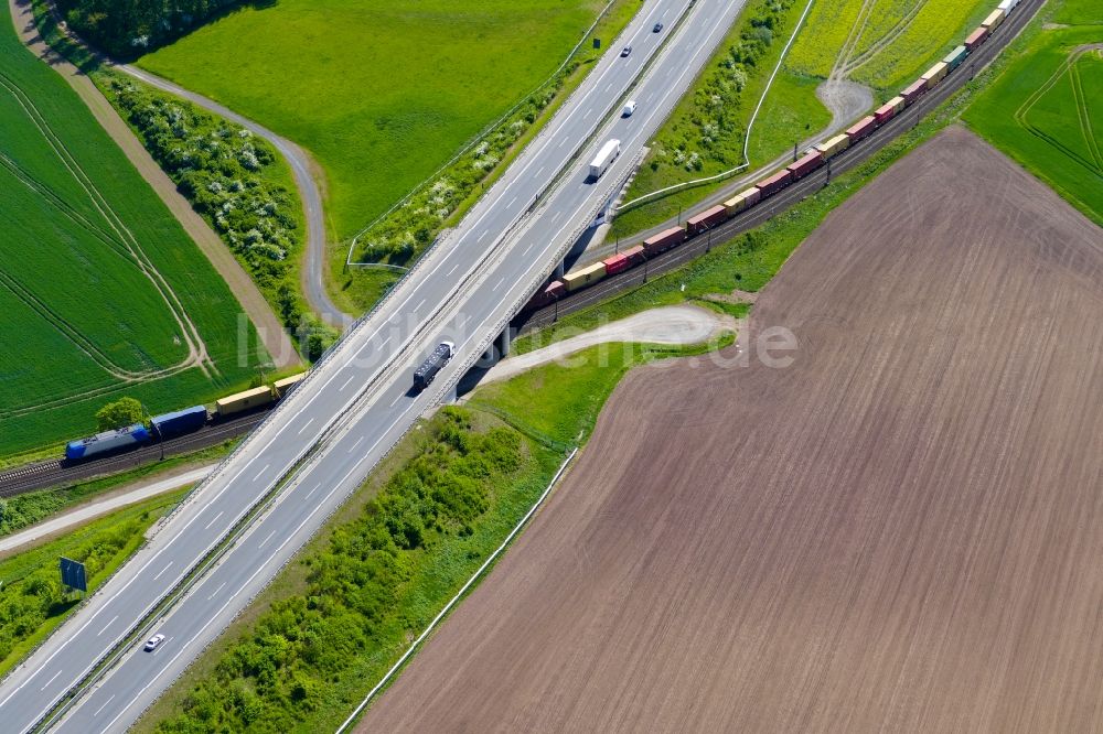 Luftaufnahme Friedland - Autobahn- Brückenbauwerk der BAB A38 in Friedland im Bundesland Niedersachsen, Deutschland