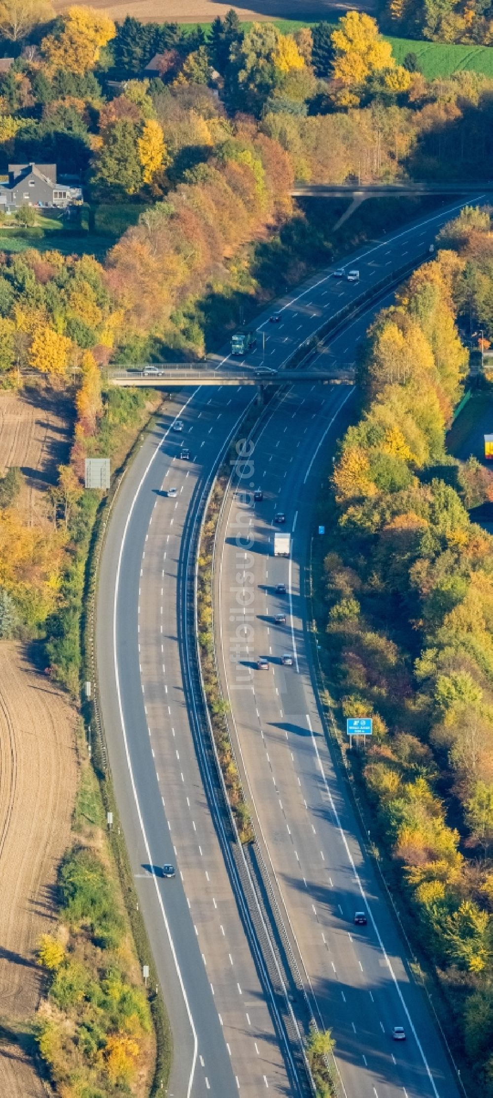 Luftaufnahme Witten - Autobahn- Brückenbauwerk der BAB A44 in Witten im Bundesland Nordrhein-Westfalen