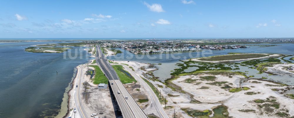 Luftaufnahme Corpus Christi - Autobahn- Brückenbauwerk des John F Kennedy Memorial Causeway in Corpus Christi in Texas, USA