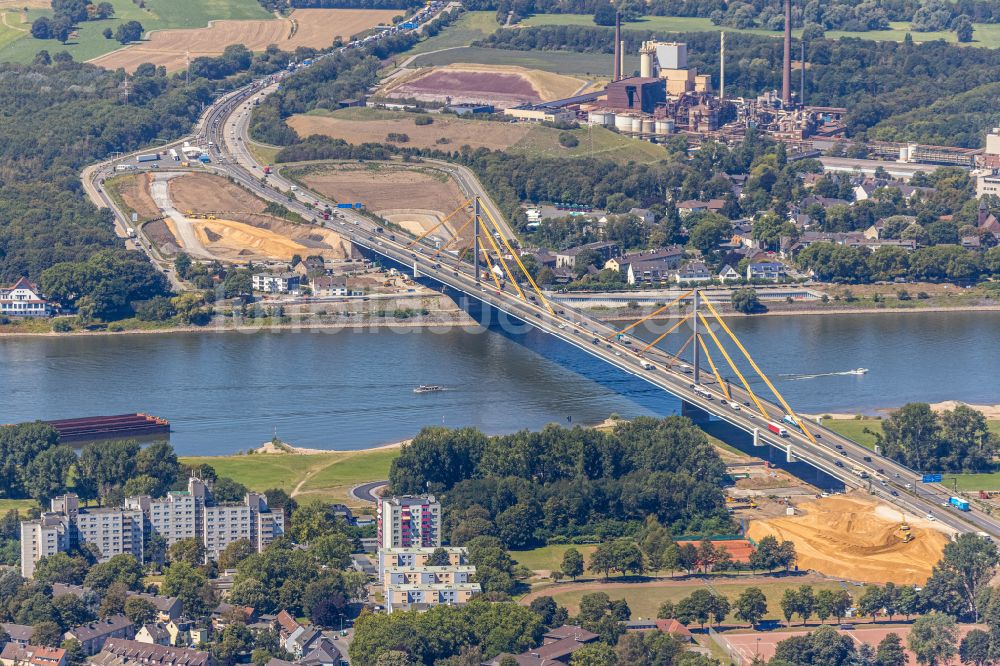 Luftaufnahme Duisburg - Autobahn- Brückenbauwerk Der BAB A40 In ...