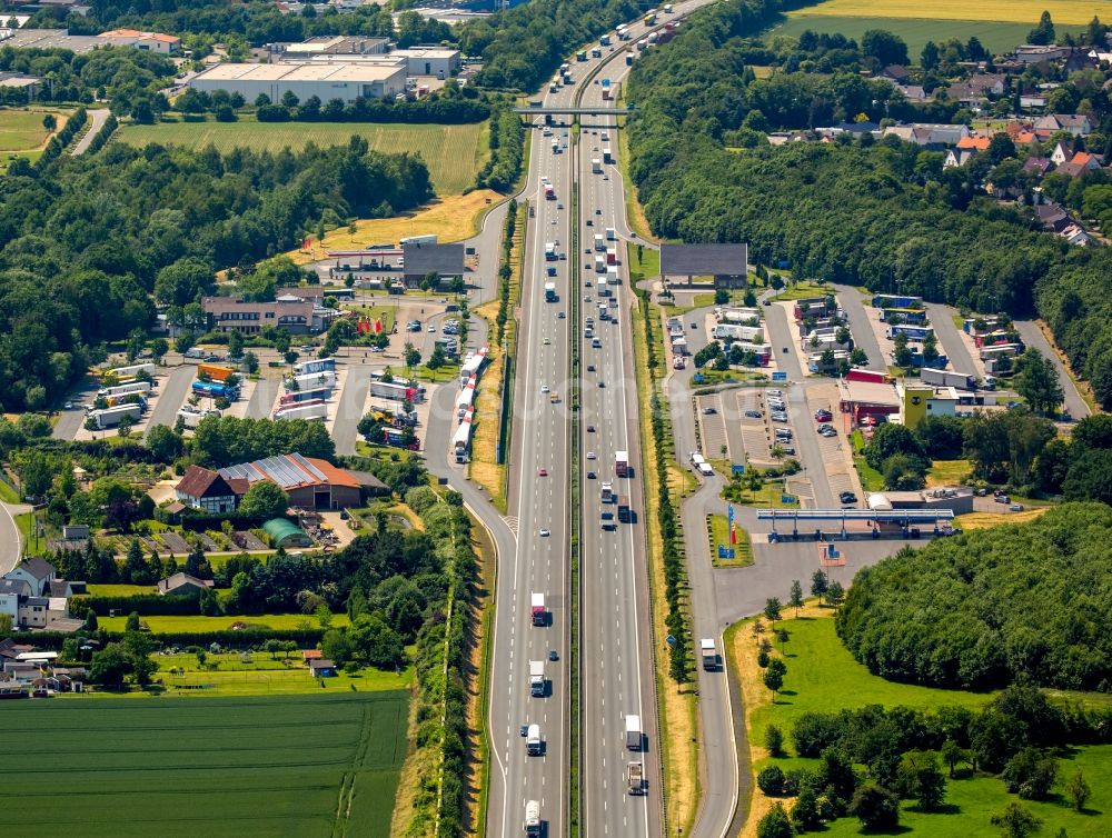 Luftbild Hamm - Autobahn- Raststätte und Parkplatz der BAB A2 in Hamm im Bundesland Nordrhein-Westfalen